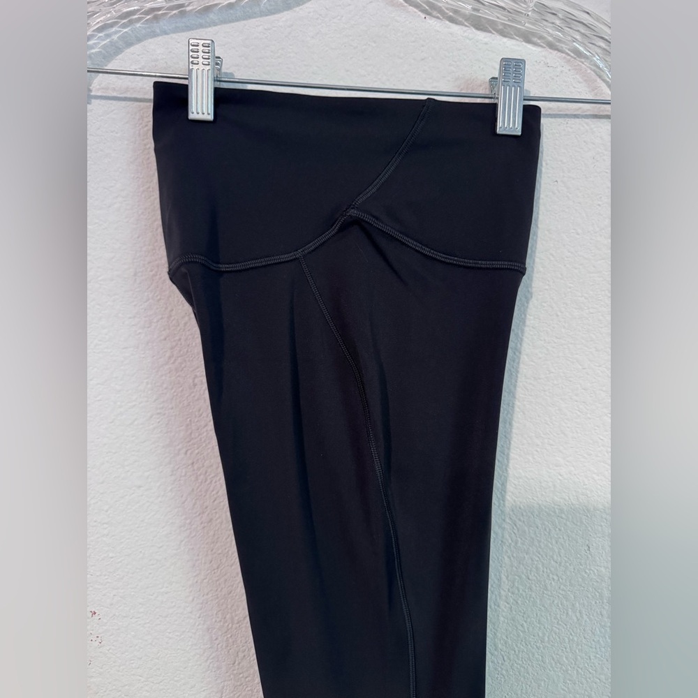 Lululemon leggings - Picture 3 of 11